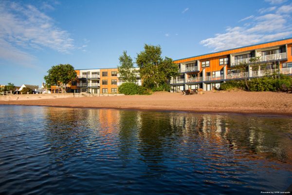 Hotel East Bay Suites (Grand Marais)